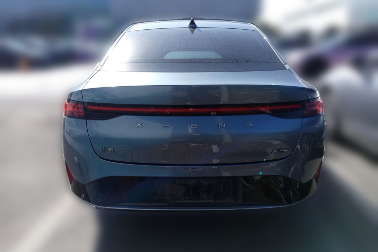 小鹏P5 2021款 550G车身外观6004