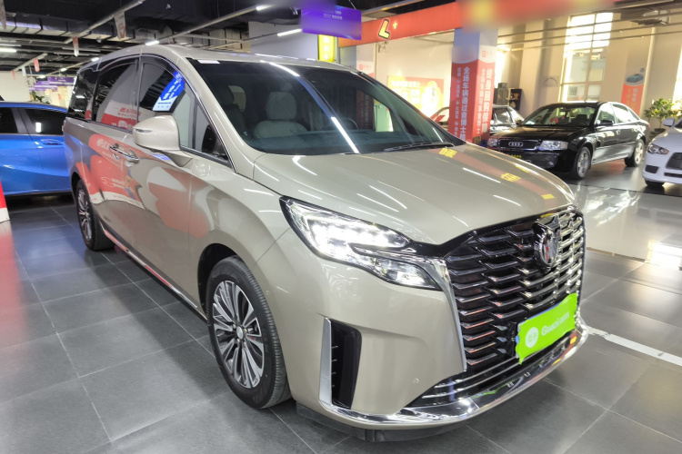 别克GL8 2023款 ES陆尊 豪华型和悦版车身外观3