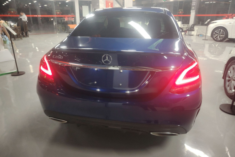 奔驰C级 2020款 C 260 运动版车身外观6004