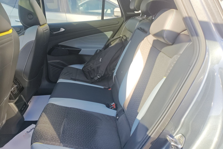 大众 ID.4 X 2021款 Pro 极智长续航版中控内饰21