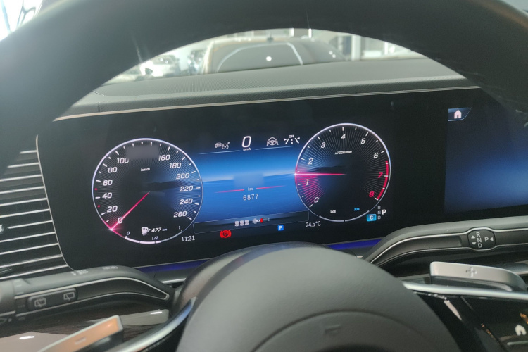 奔驰GLE 2024款 改款 GLE 350 4MATIC 时尚型局部细节14