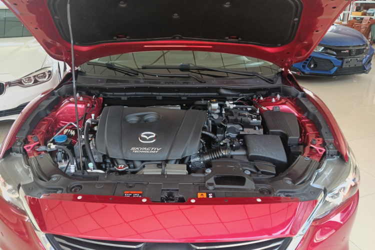 马自达 阿特兹 2017款 2.0L 蓝天豪华版机舱底盘24