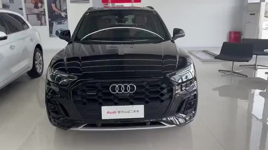 奥迪Q5L 2024款 45 TFSI 豪华动感型实拍1
