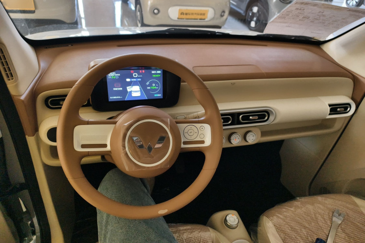 五菱汽车 宏光MINIEV 2024款 第三代 215km 青春版中控内饰12