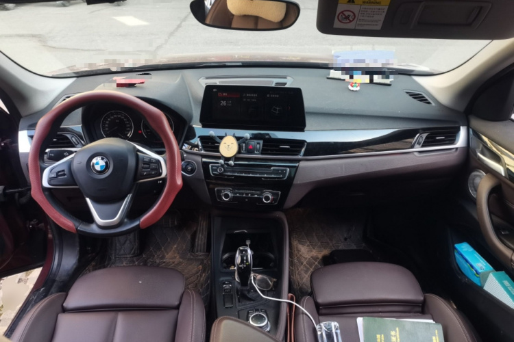 宝马X1 2021款 sDrive20Li 时尚型中控内饰12