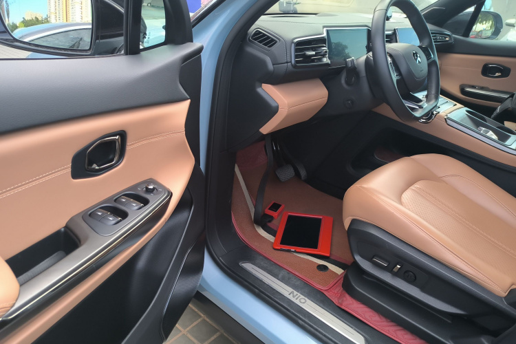 蔚来ES6 2020款 420KM 运动版中控内饰20