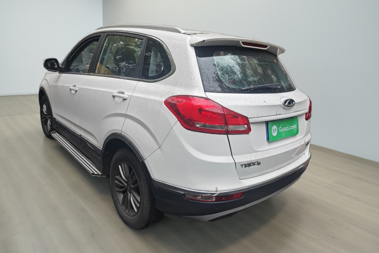 奇瑞 瑞虎5 2016款 2.0L 手动家悦版车身外观5