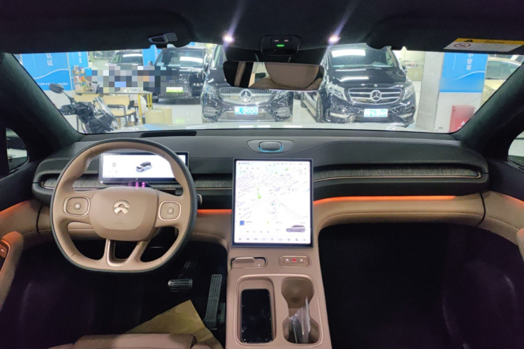 蔚来ES6 2024款 75kWh中控内饰12