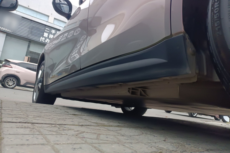 欧拉好猫 2023款 401km标准续航 豪华型 三元锂局部细节9002