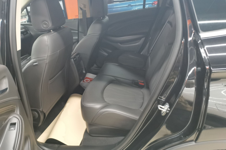 别克 昂科威 2021款 532T 两驱领先型中控内饰21