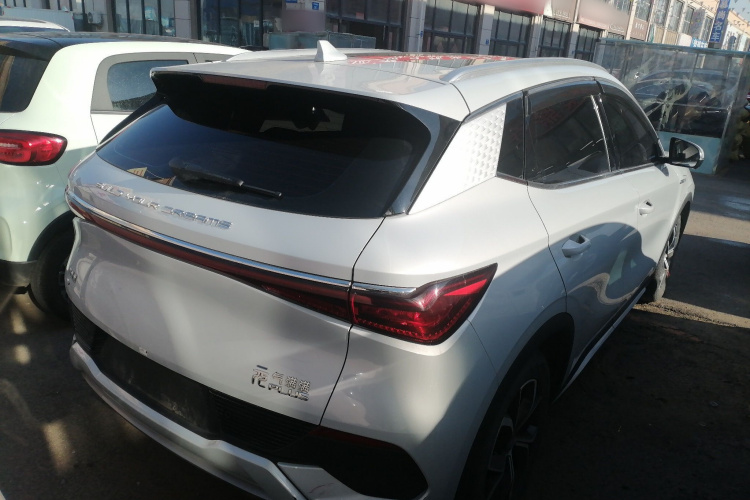 比亚迪 元PLUS 2022款 430KM 尊贵型车身外观7