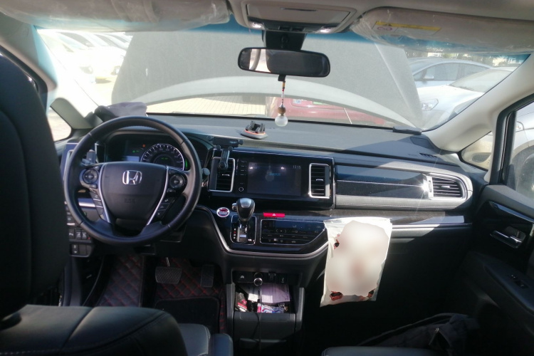 本田 艾力绅 2019款 2.0L 混动豪华版中控内饰7002