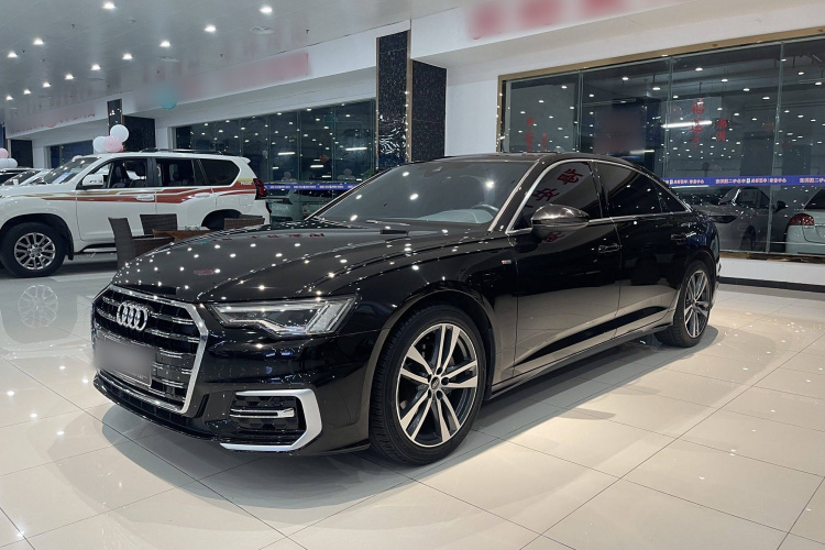 奥迪A6L 2023款 改款 40 TFSI 豪华动感型车身外观1