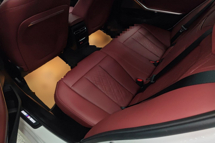 宝马3系 2024款 320Li M运动套装中控内饰21