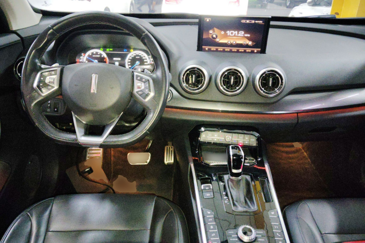 魏牌 VV7 2017款 2.0T 旗舰型中控内饰7002