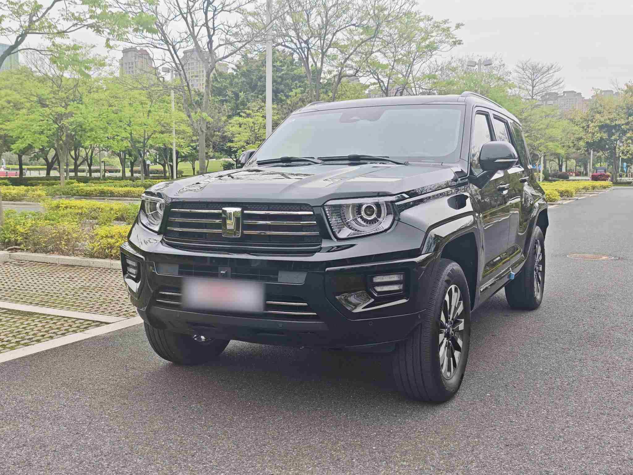 福州二手坦克700新能源2024款，新手练手能有多透明？