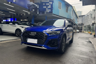 奥迪Q5L 2021款 45 TFSI 臻选动感型