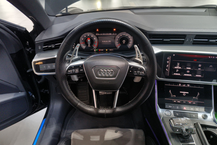 奥迪A6L 2020款 45 TFSI quattro 臻选动感型局部细节13