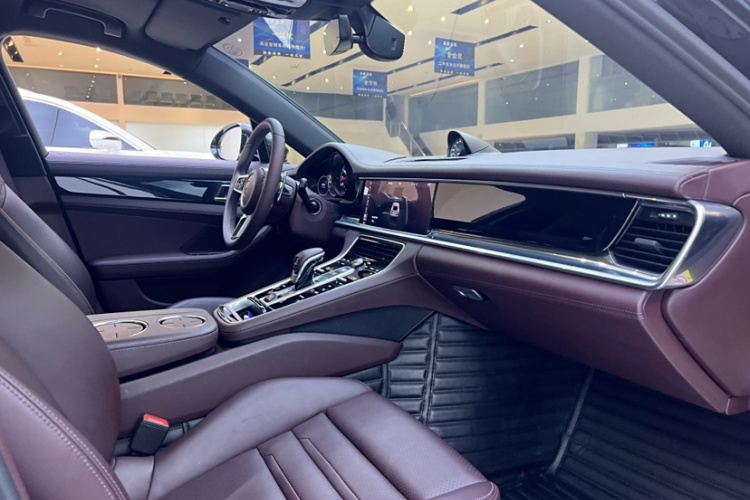 保时捷 2019款 Panamera 2.9T中控内饰7007