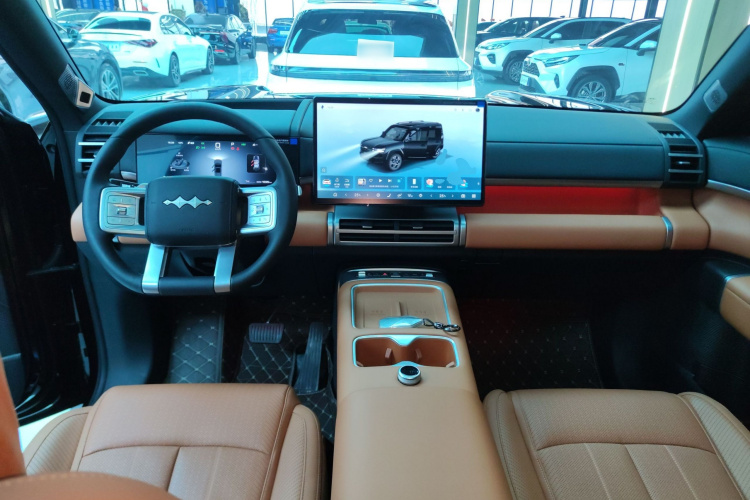 方程豹 钛7 2025款 200KM两驱Max版中控内饰12