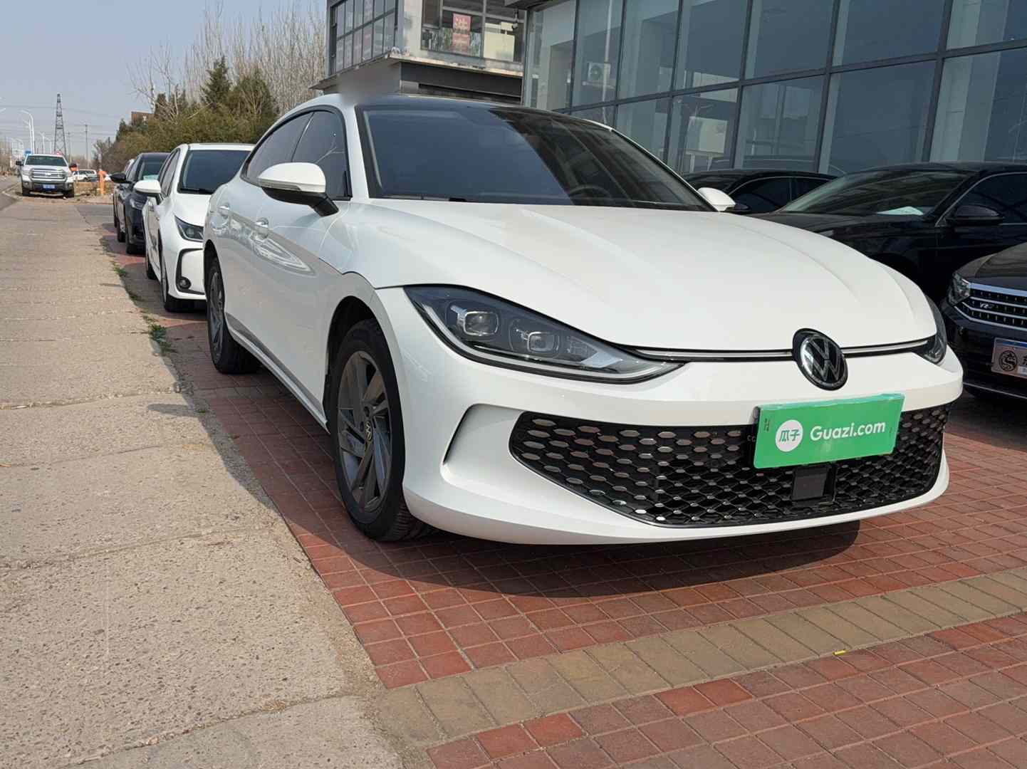 大众 2025款 凌渡L 280TSI DSG炫辣版(4)