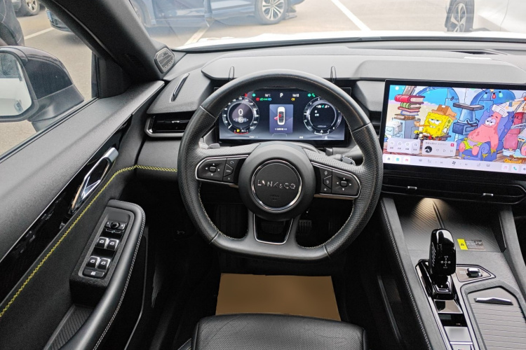 领克03 2023款 1.5TD DCT劲Pro中控内饰13