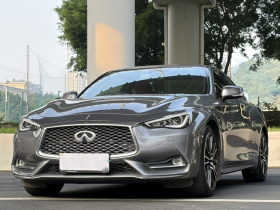 英菲尼迪Q60 2019款 S 2.0T 豪华运动版