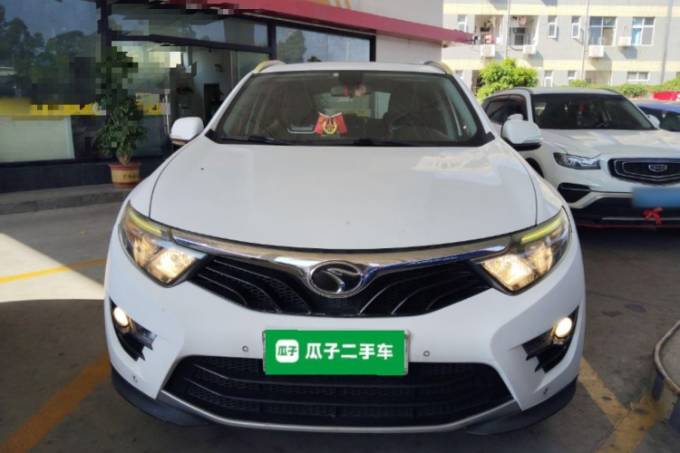 东南DX7 2017款 1.5T 自动豪华型车身外观2