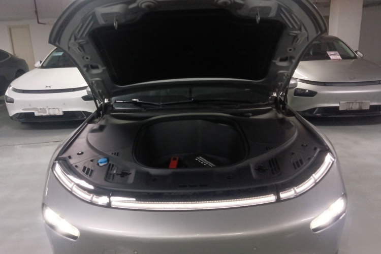 小鹏P7 2022款 625E局部细节24