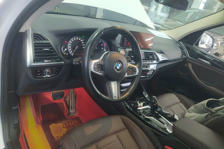 宝马X3 2018款 xDrive25i M运动套装 国VI中控内饰12