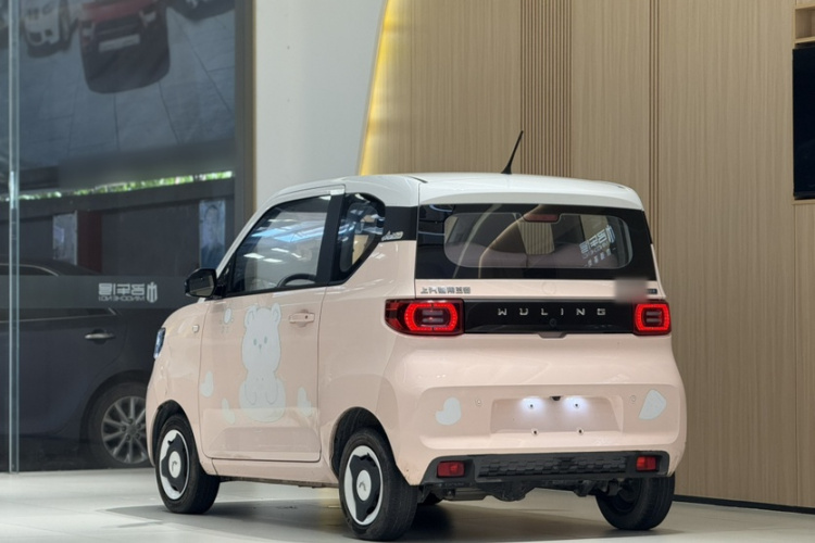 五菱汽车 宏光MINIEV 2021款 马卡龙臻享款 三元锂车身外观6008