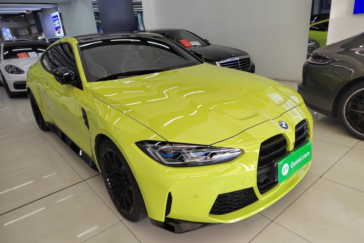 宝马M4 2021款 M4双门轿跑车 雷霆版车身外观3