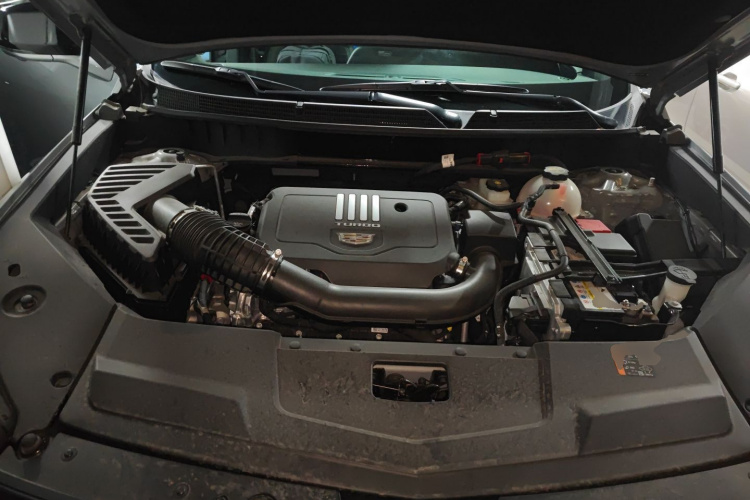 凯迪拉克XT5 2025款 2.0T 豪华型机舱底盘24