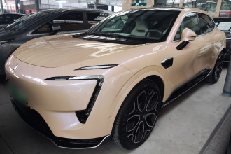 阿维塔11 2024款 630 三激光后驱版