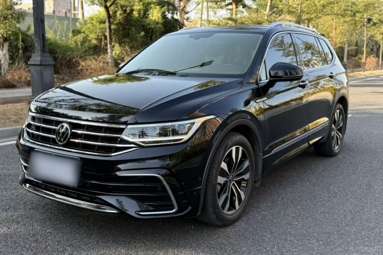 大众 途观L 2022款 330TSI 自动两驱R-Line越享版车身外观1