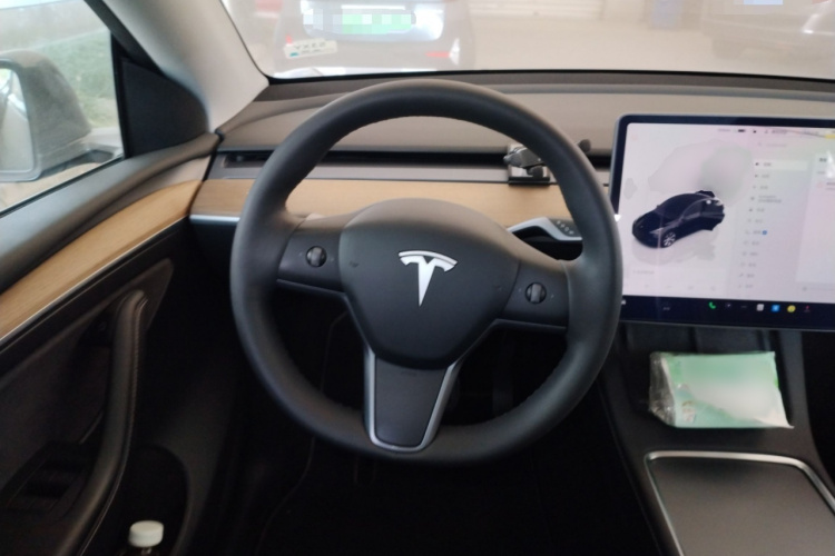 特斯拉 Model Y 2022款 后轮驱动版局部细节13