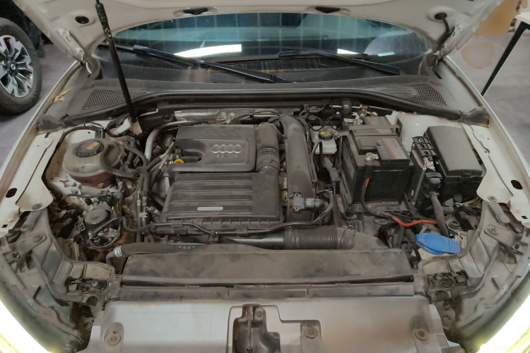 奥迪A3 2020款 Limousine 35 TFSI 时尚型 国VI机舱底盘24