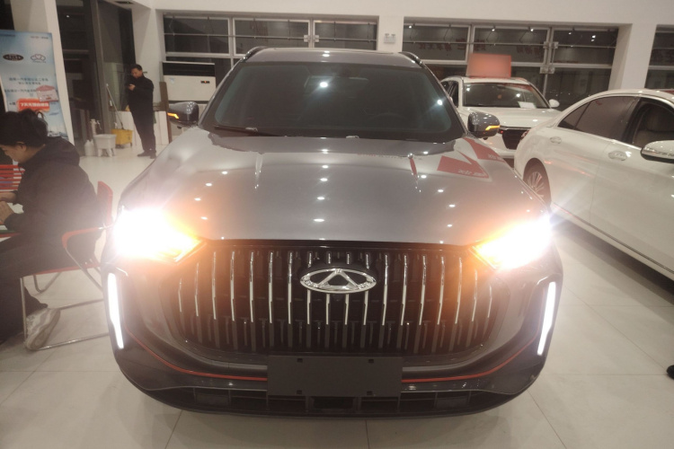 奇瑞 瑞虎7 PLUS 2023款 冠军版 1.5TCI CVT豪华型车身外观2