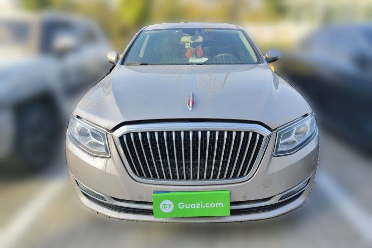 红旗H7 2019款 2.0T 旗舰版车身外观2