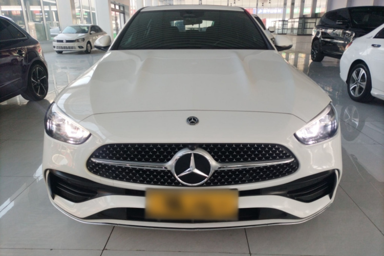 奔驰C级 2022款 C 200 L 运动版车身外观2