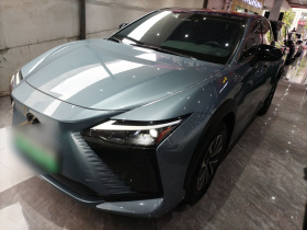 雷克萨斯RZ 2023款 450e 四驱纵享版