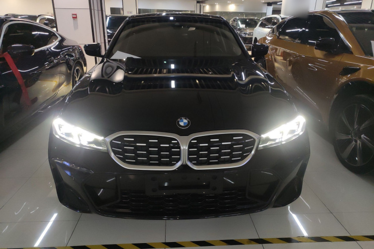 宝马3系 2023款 325Li M运动套装车身外观6001