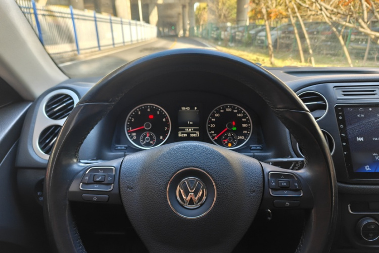 大众 途观 2015款 1.8TSI 自动两驱舒适版局部细节13