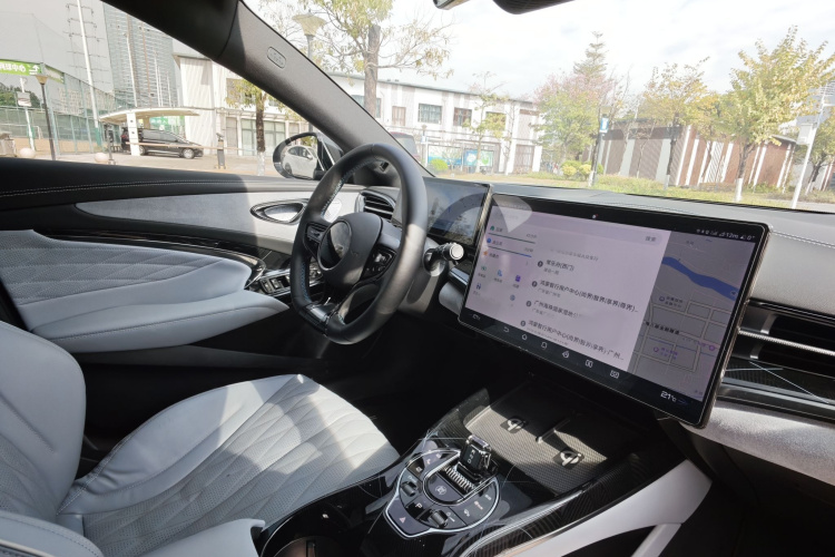 比亚迪 海豹 2022款 700km 长续航后驱版中控内饰7005