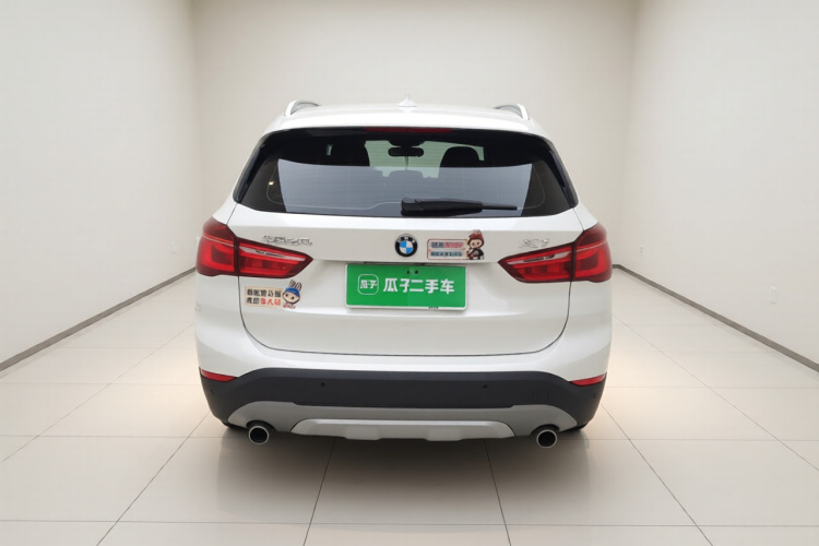 宝马X1 2018款 xDrive20Li 豪华型车身外观6