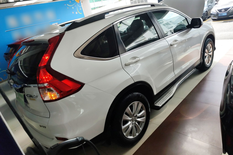本田CR-V 2016款 2.0L 两驱经典版车身外观6005