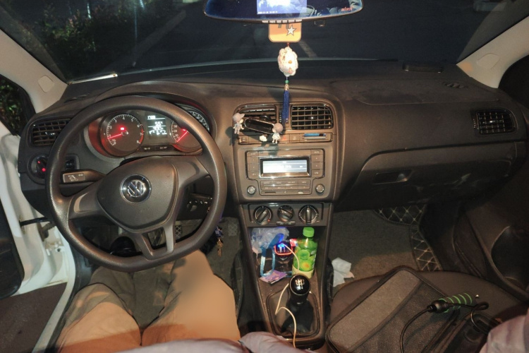 大众 Polo 2018款 1.5L 手动安驾型中控内饰7002