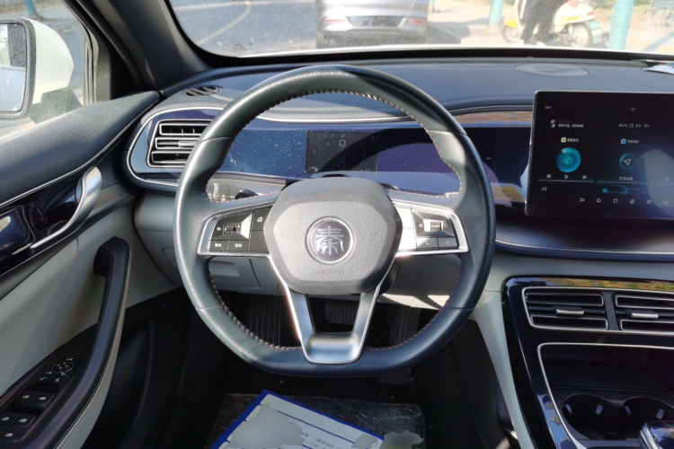 比亚迪 秦PLUS 2021款 DM-i 55KM 旗舰型中控内饰13