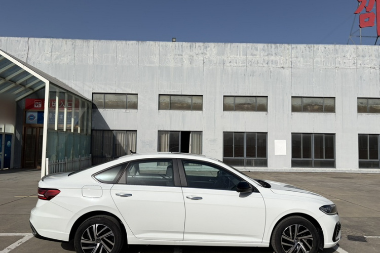 大众 朗逸 2024款 300TSI DSG星空领先版车身外观6007