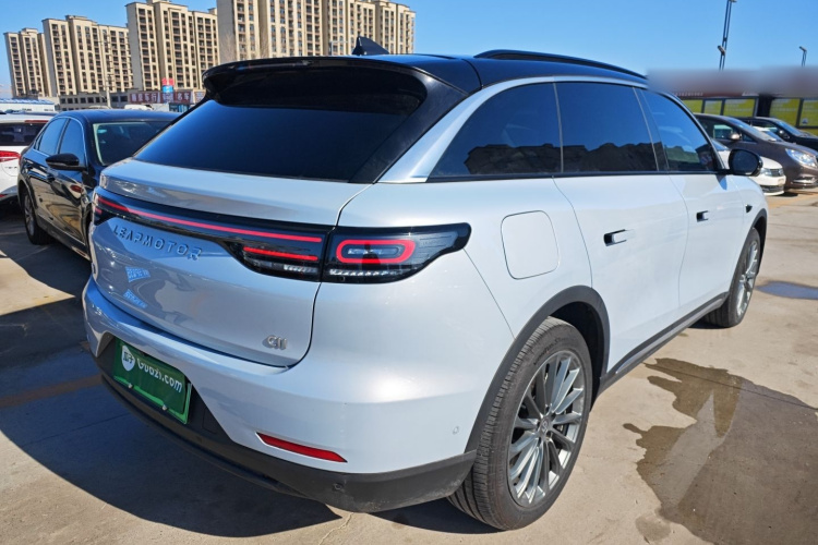 零跑汽车 零跑C11 2024款 增程 300尊享版车身外观7